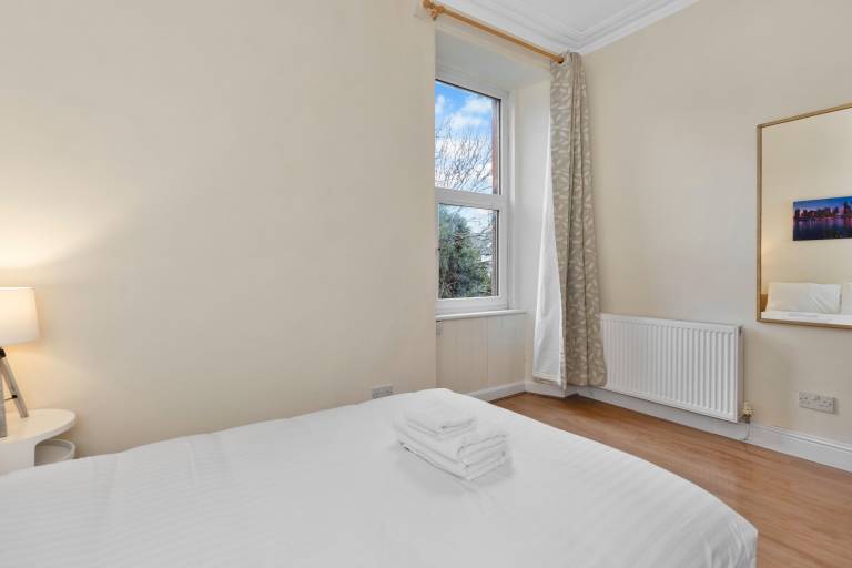 Child-friendly holiday apartment | Close to Edinburgh Castle | City view | Dogs allowed — photo 3
