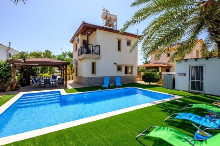 Villa  Agia Napa