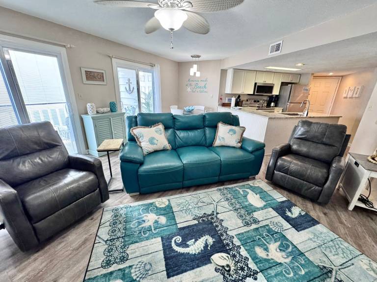 Child-friendly condo with barbecue & pool | Water view | Beach nearby | Pets allowed in Gulf Shores, AL