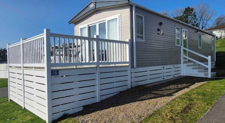 House with pool in Ilfracombe
