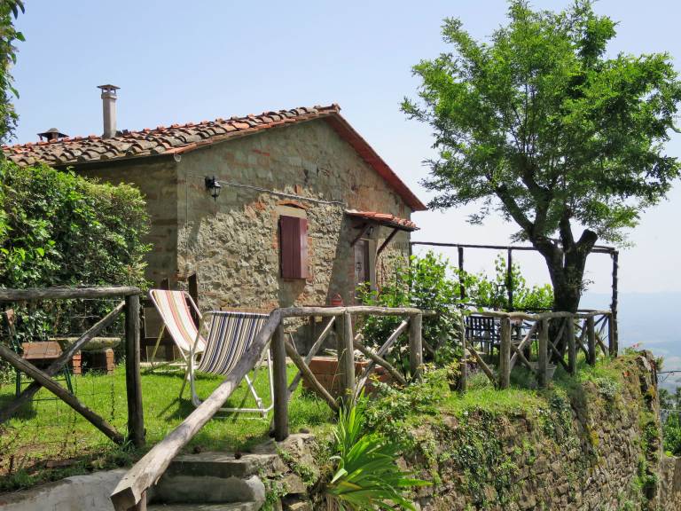 House with barbecue, garden & pool | Nature view — photo 3
