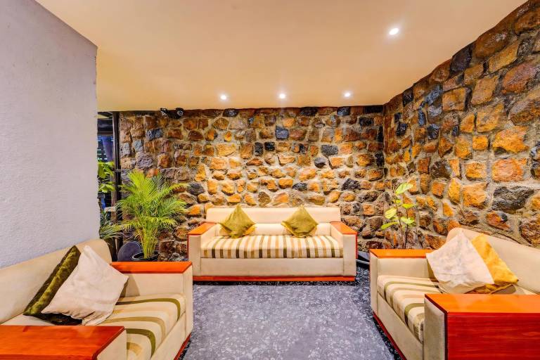 RG SUITES SLATE — photo 2