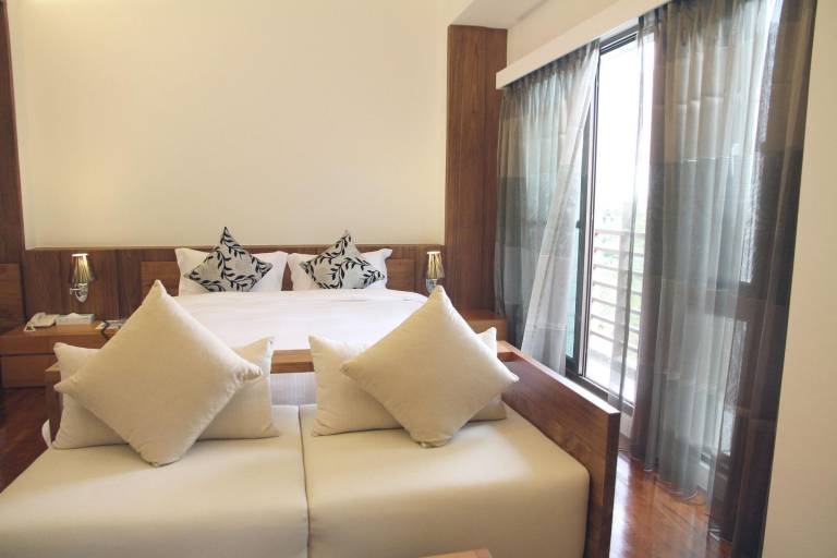Quiet World Spa Villa — photo 2