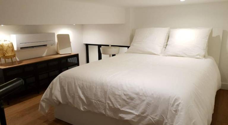 Apartment | Next to Porte d'Aix | Dogs allowed — photo 2