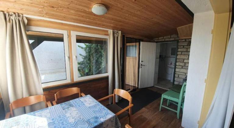 Holiday apartment with terrace — photo 4