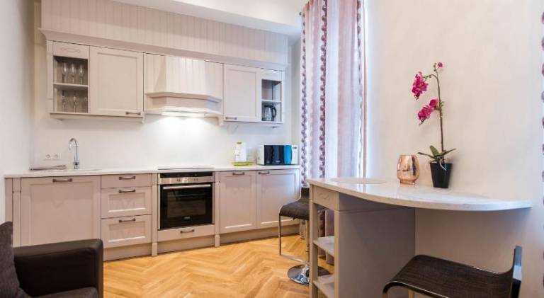 Rental apartment | Near Town Hall Square — photo 5