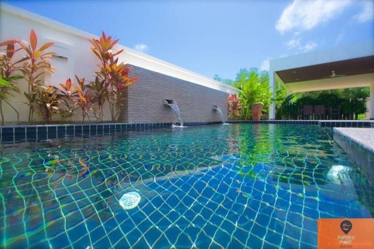 Villa  Ban Karon