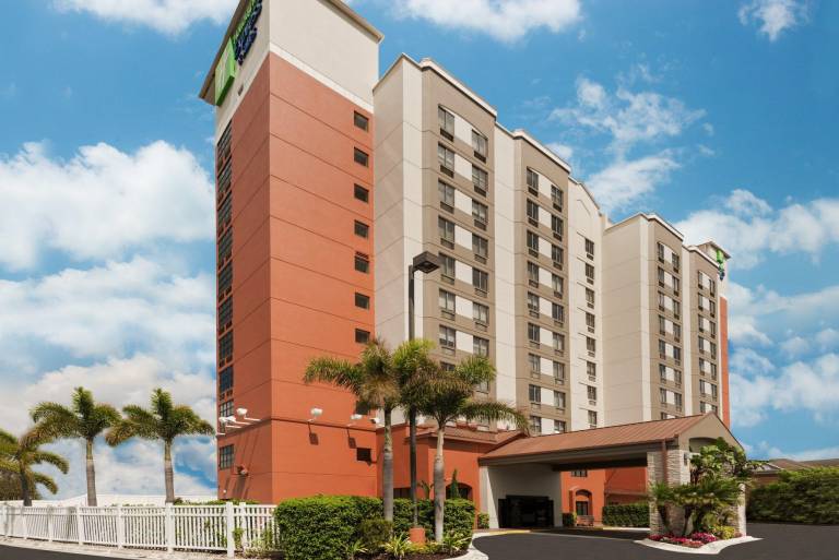 Holiday Inn Express & Suites - Nearest Universal Orlando By IHG in Orlando, FL