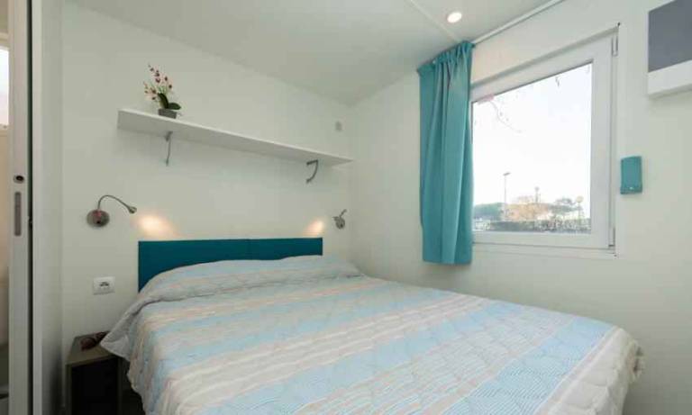 Mobile home with garden, heated pool & sauna — photo 3