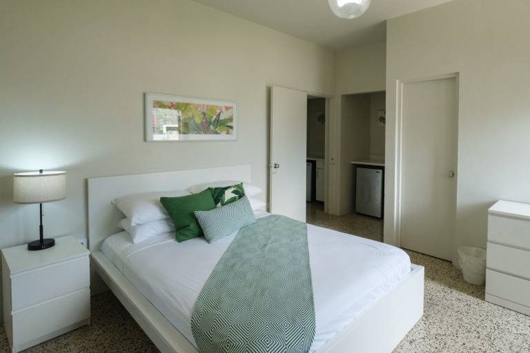 Near The Beach Smart TV Free Parking AC