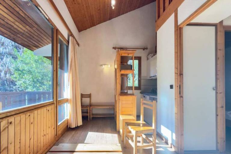 Pleasant apartment with patio | Ski nearby | Pets allowed — photo 4