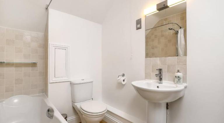 Holiday apartment with 2 rooms for 4 persons — photo 5