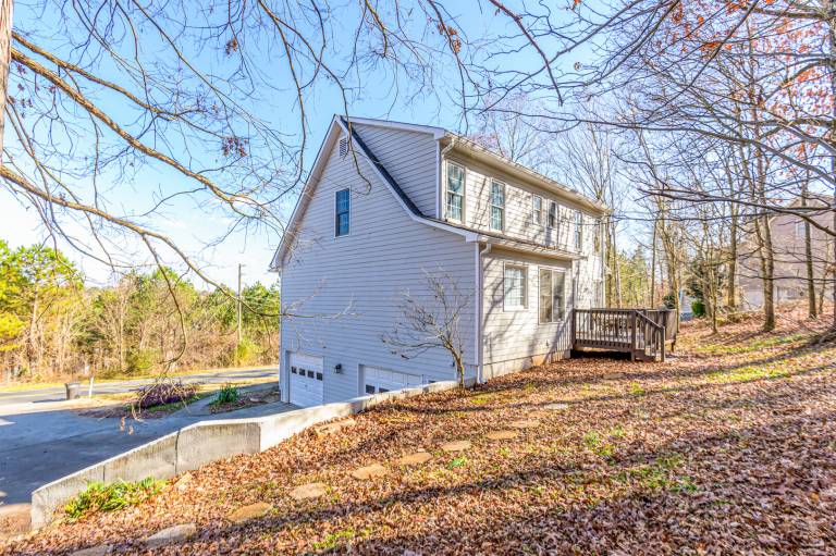 Family-friendly vacation home | Pets are welcome in Cartersville, GA