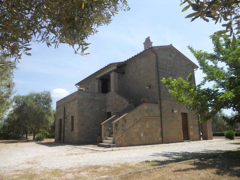 Villa Pitigliano