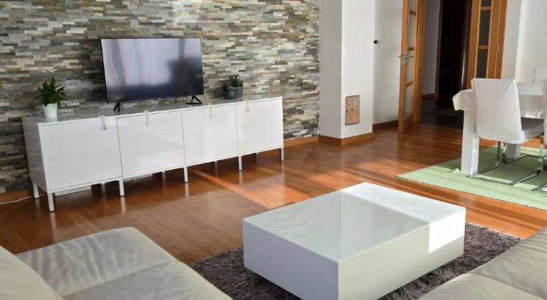 Holiday apartment with 3 rooms for 6 persons — photo 2