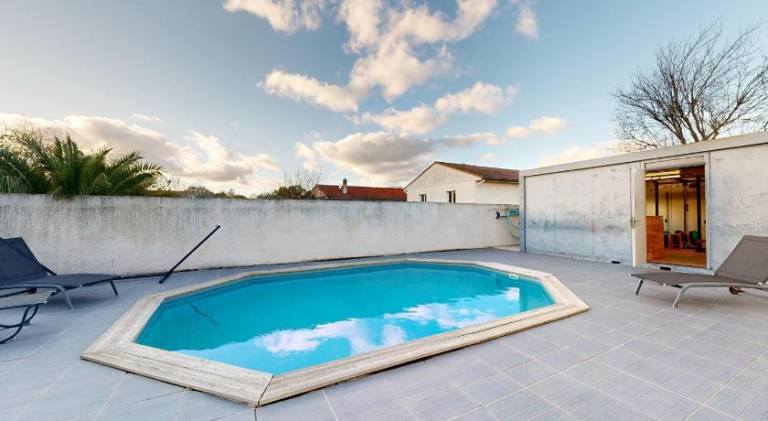 Ample villa with pool | Pet-friendly — photo 5