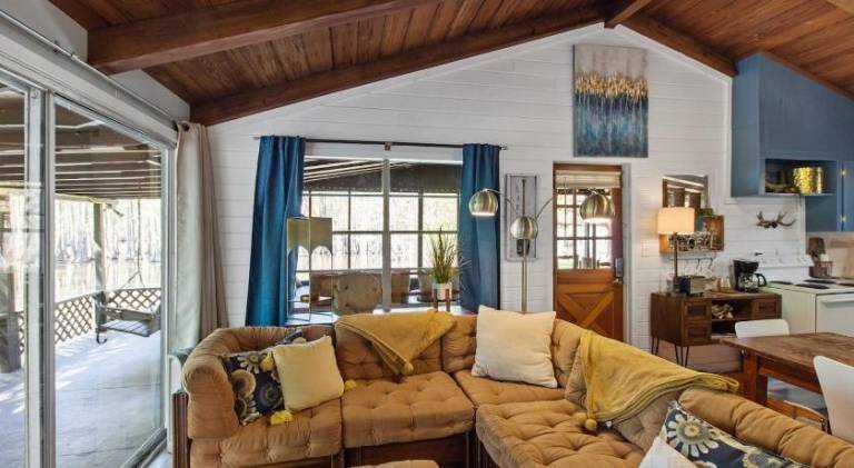 Beautiful vacation home | Pets are welcome — photo 2