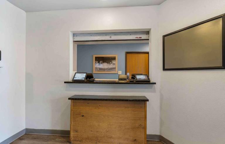 Extended Stay America Select Suites - Lakeland — photo 3