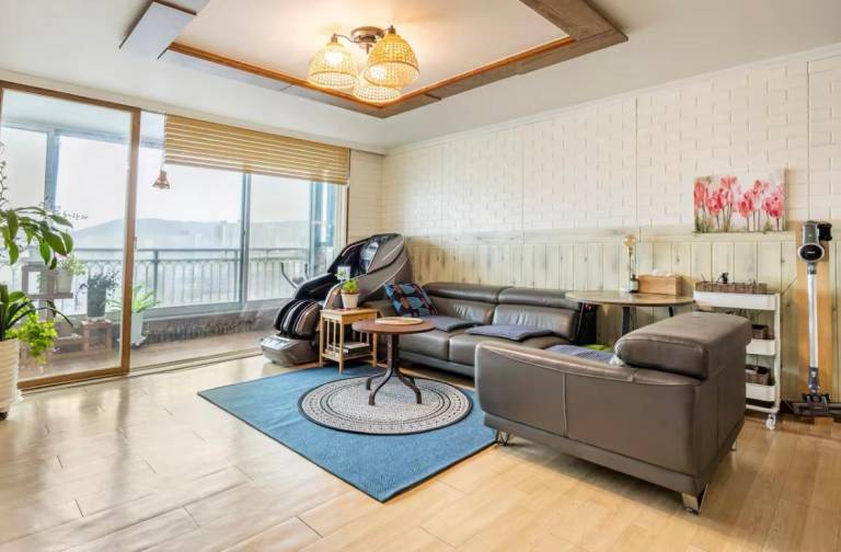 Cozy Guestroom in Dongdaemun apartment — photo 3