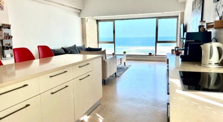 Beautiful full sea view apartment - Gordon beach — photo 2