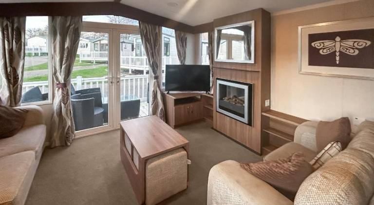 House with pool in Great Yarmouth