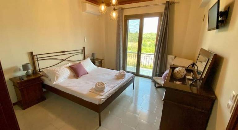 Holiday apartment with 2 rooms for 5 persons — photo 2