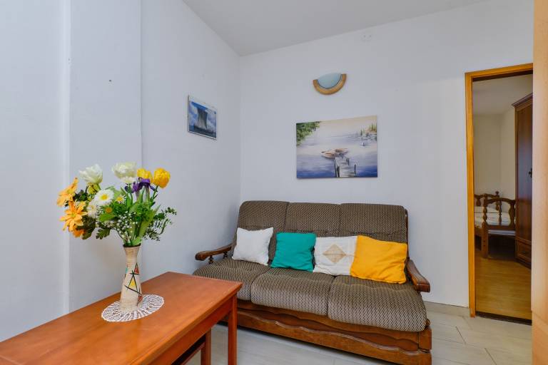 One bedroom apartment with terrace Artatore, Lošinj (A-2509-b) — photo 2