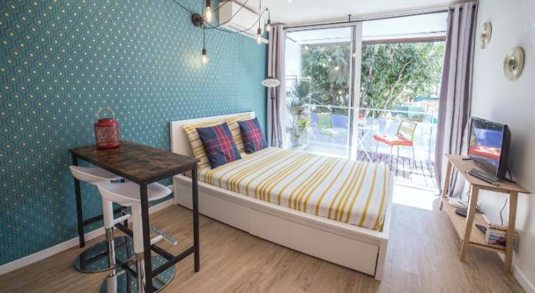 Holiday apartment with 1 room for 2 persons in Menton