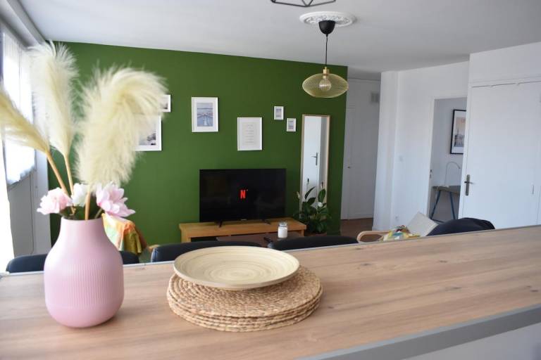 Charming & Cozy 3 Bedroom - Villeurbanne in Lyon
