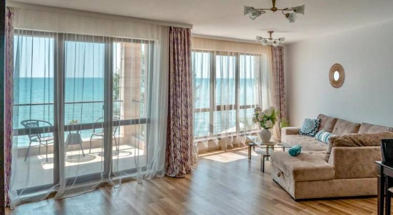 Lovely rental apartment with pool | Beach nearby | Pets are welcome — photo 2