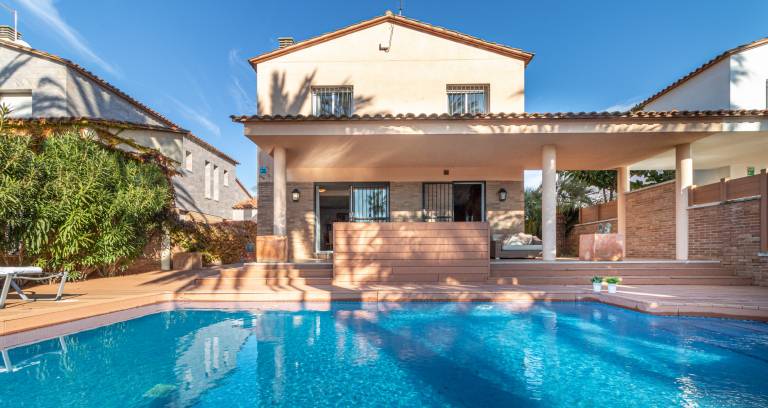 Villa Roses