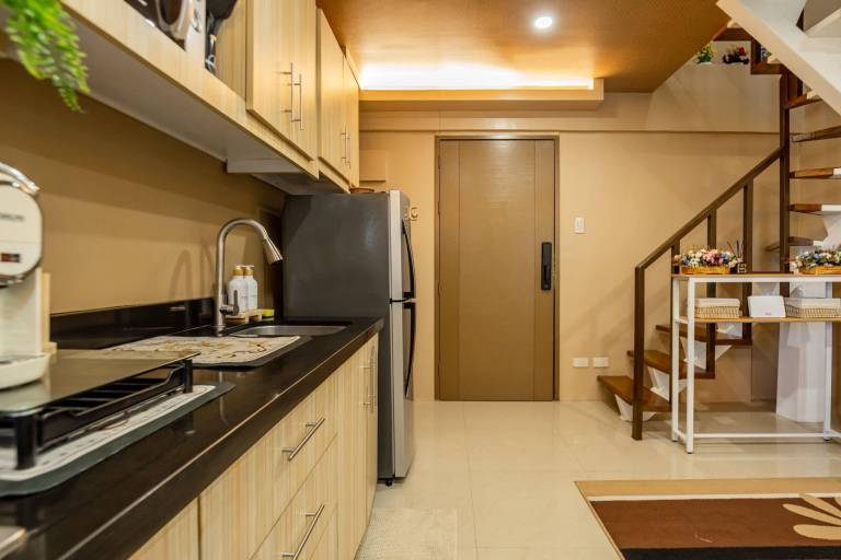 Apartment with pool & garden — photo 4