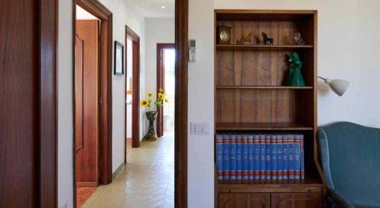 Rental apartment with terrace — photo 5