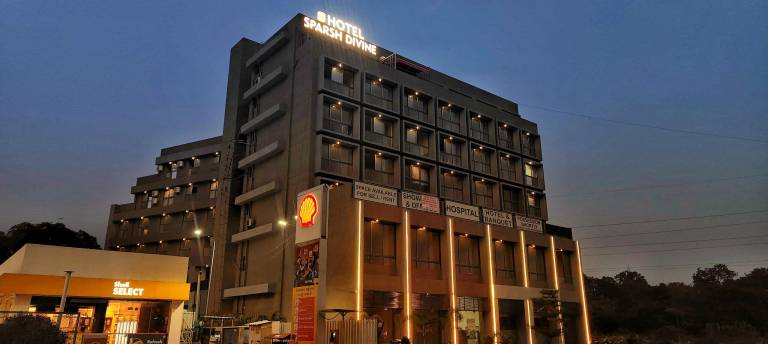 Hotel Sparsh Divine