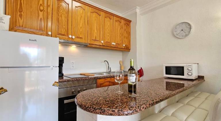 Holiday apartment with patio & private pool | Next to the beach | Pets allowed — photo 4
