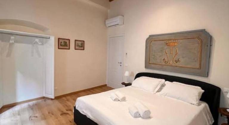 Apartment | Next to Florence Cathedral | Perfect for remote work in Santa Maria