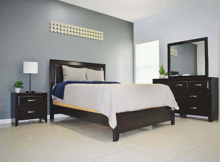 Elegant apartment 10 min to Mercedes outlets — photo 2