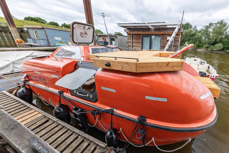 Hausboot  Neuland