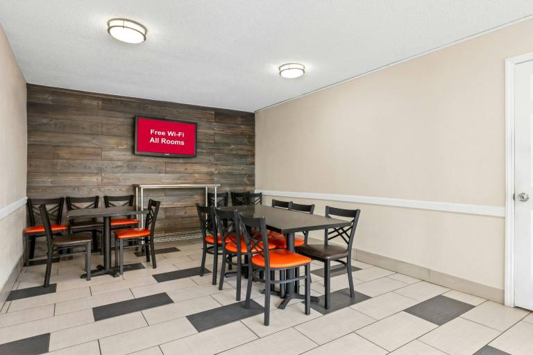 Red Roof Inn Charlotte - Airport — photo 3
