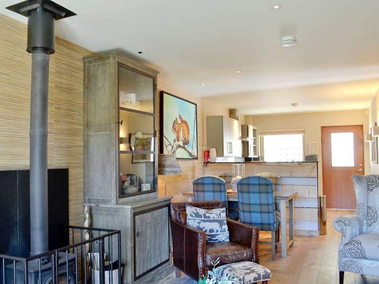 Child-friendly cottage with garden, grill & terrace | River view | Dogs allowed — photo 3