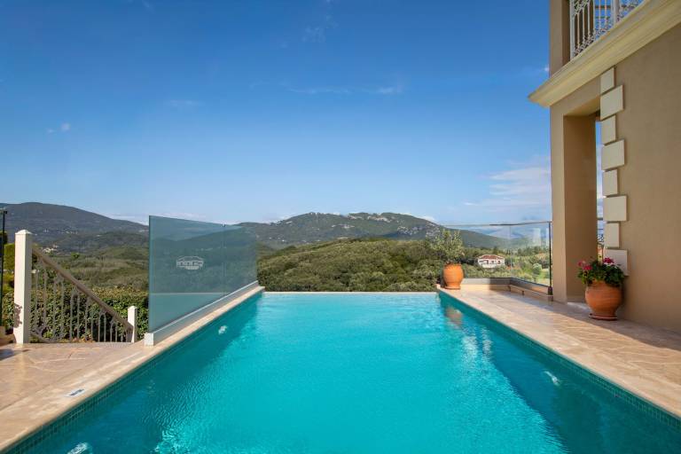 Pantokrator Private Pool Gem Lux Villa in Corfu