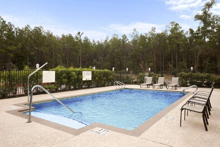 Hampton Inn & Suites Conroe I-45 North — photo 4