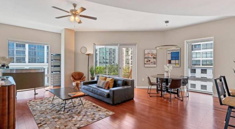 House with 1 room for 2 persons in Orlando, FL