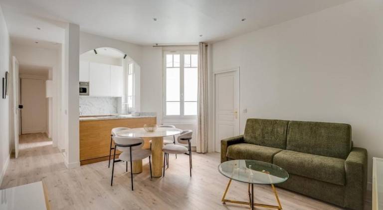 Apartment with 1 room for 4 persons in Bagnolet