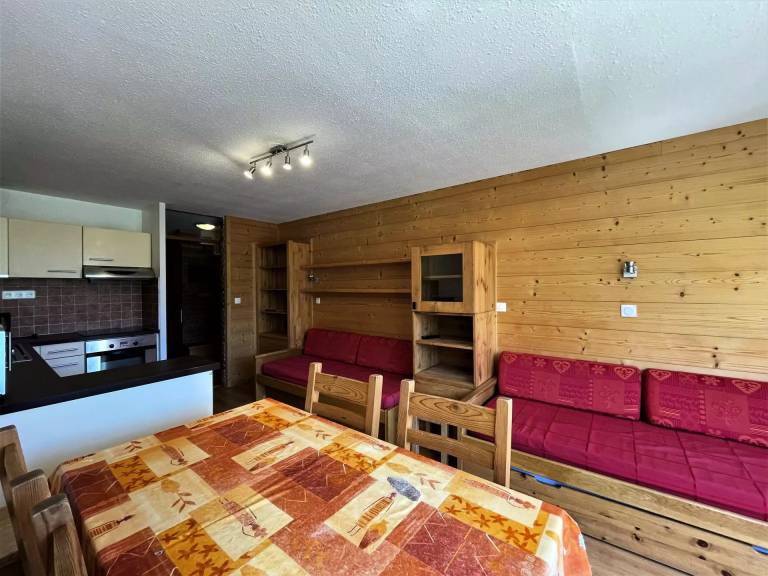 Apartment with 1 room for 5 persons — photo 2