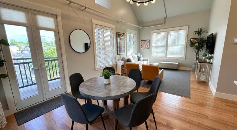 Brand New Construction! 3 Unit5 Bed Property — photo 3