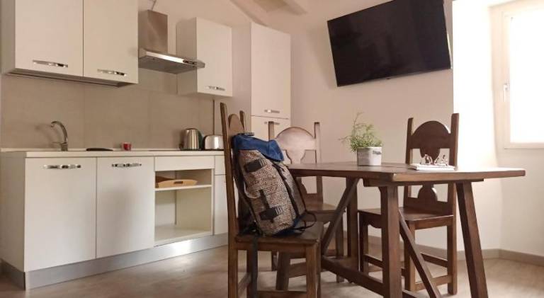 Pleasant holiday apartment with yard, pool & terrace | Pet-friendly — photo 3
