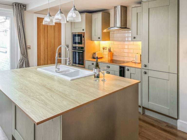 Cottage with 2 rooms for 4 persons in Beverley