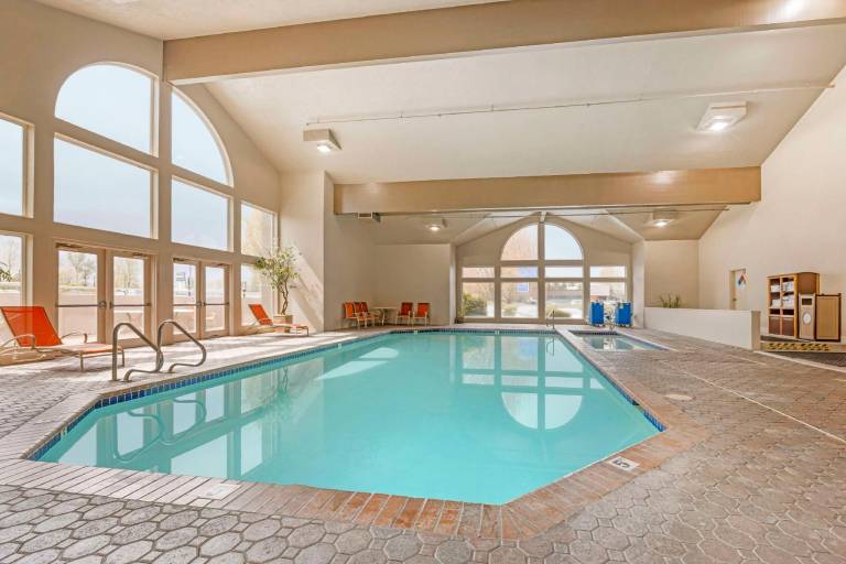 Best Western Plus Mill Creek Inn — photo 3