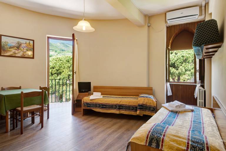 Apartment "Bilocale Moneglia 38" with Shared Pool and Wi-Fi — photo 2